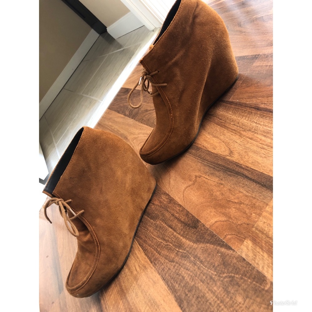 moccasins wedges heels